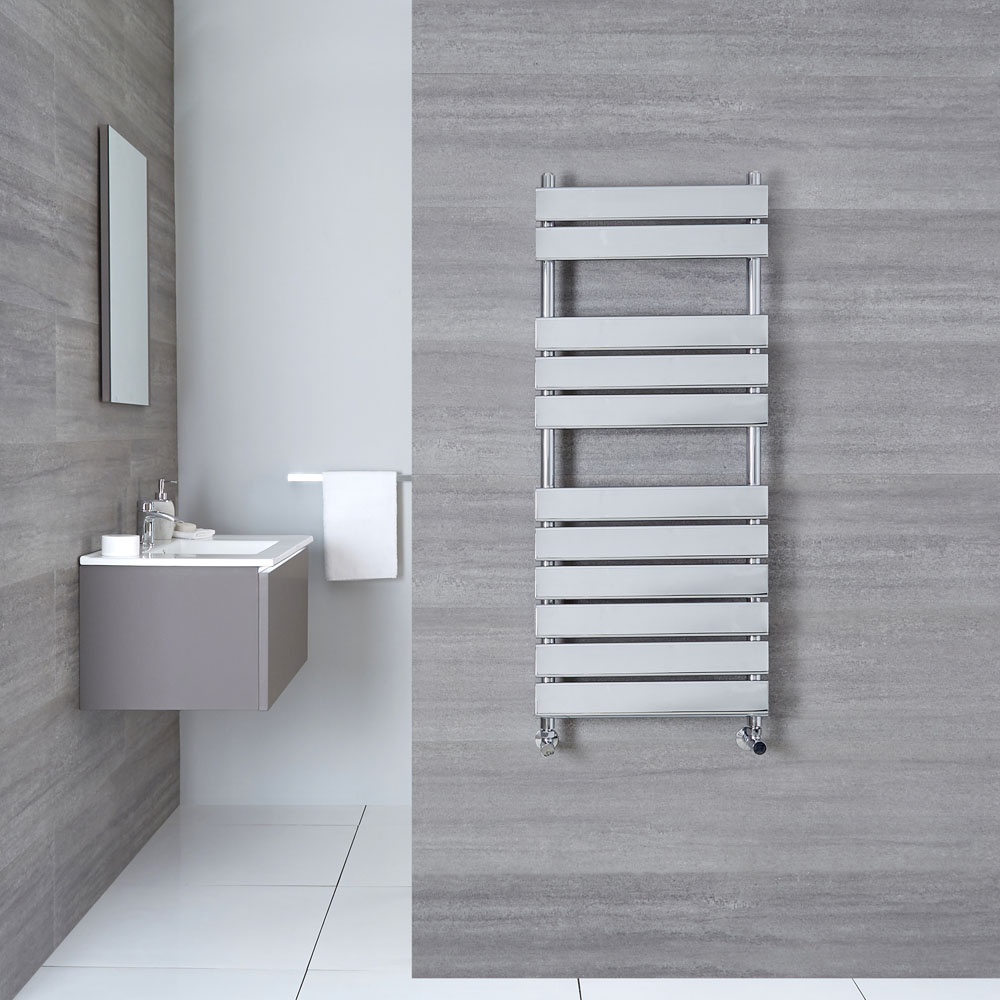 Radiador Toallero Plano - Cromado - 1200mm x 500mm x 75mm - 484 Vatios - Elgin