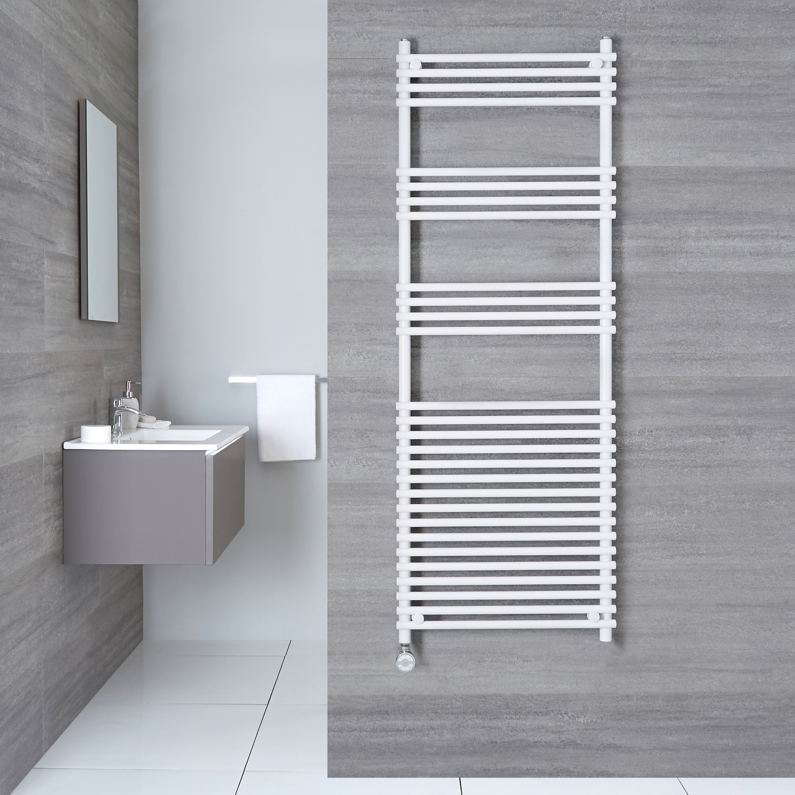 Radiador Toallero Eléctrico Plano - Blanco - 1650mm x 600mm x 54mm - Ischia