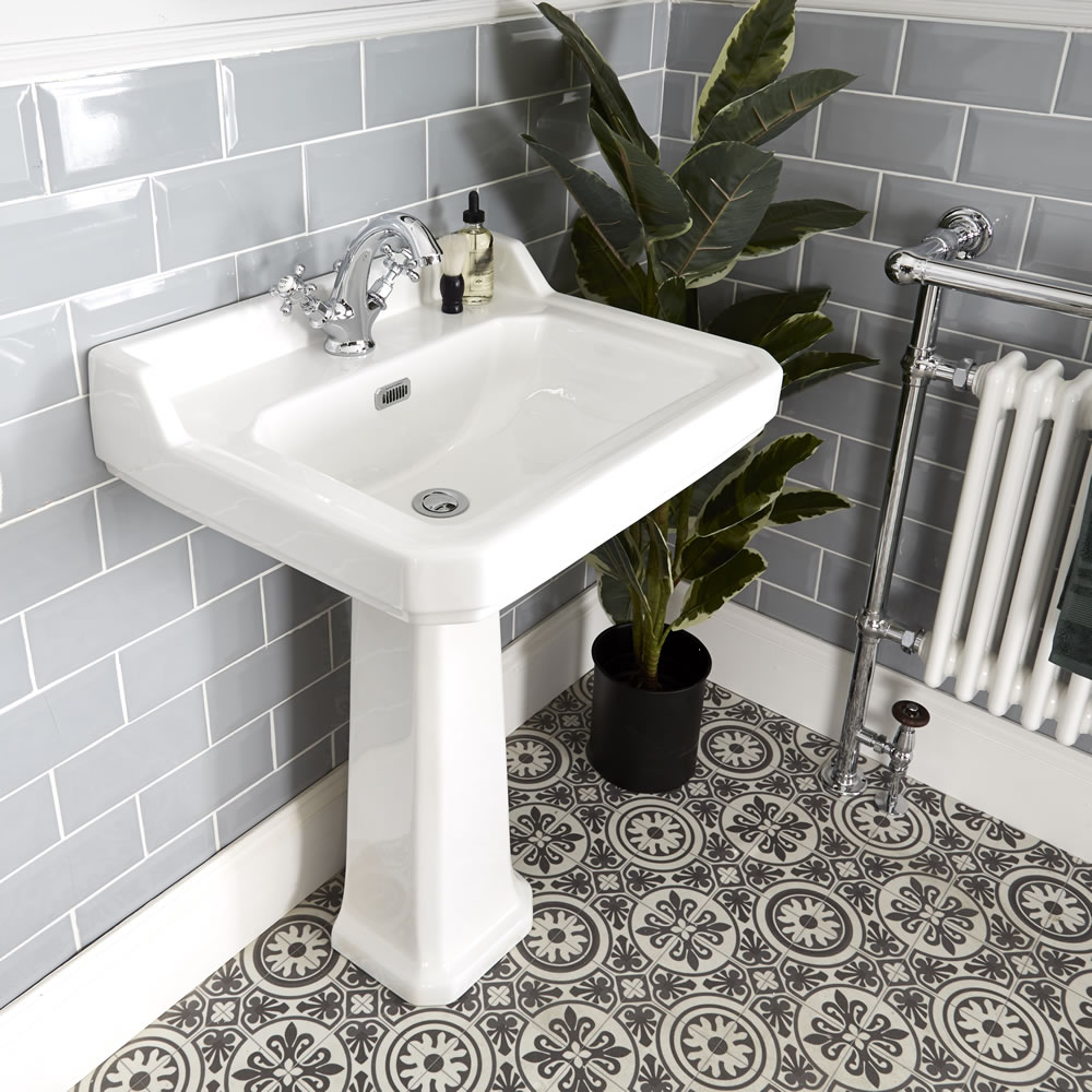 Lavabo en Cerámica de 595mm Monoforo con Pedestal Tradicional - Richmond