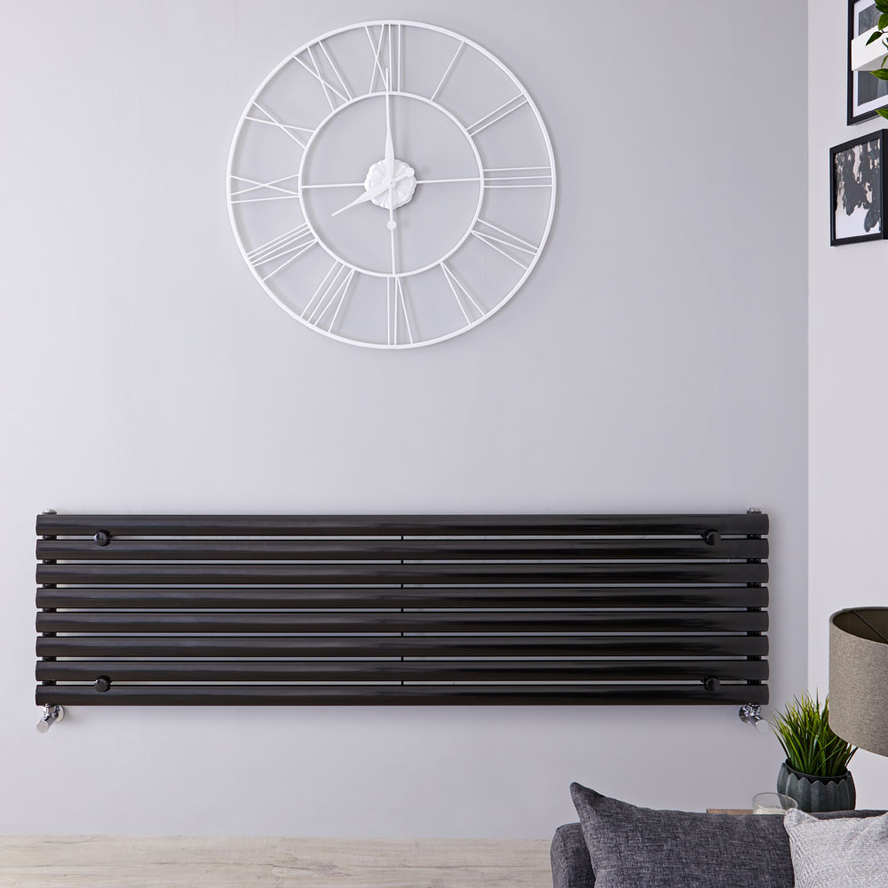Radiador de Diseño Horizontal - Negro Lúcido - 472mm x 1780mm x 56mm - 1504 Vatios - Revive